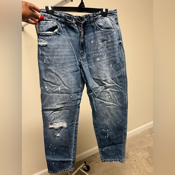 Paint Splatter Mom Jeans 🎨 - Picture 9 of 10